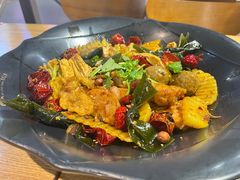 牛蛙-小山城麻辣香锅(新邻生活广场店)