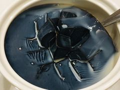 -梧州双钱龟苓膏(丽港航母店)