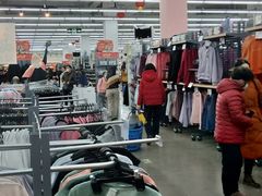 -迪卡侬(金龙湖店)