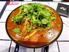 -肥汁米蘭香港米线(长宁来福士店)