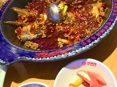 -何师傅美蛙鱼头(汉街店)