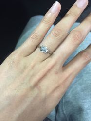 -威德钻石-克拉钻大本营(南京东路店)