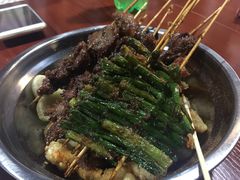 -阿姨小肉摊(同济西苑店)
