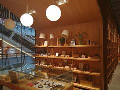 -百新书局(尚悦湾店)