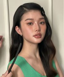 -明天见·化妆造型工作室