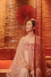 -汉仪华裳汉服馆(打浦桥店)