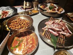 -草家酱蟹炭火烤肉店(珲春南路一店)