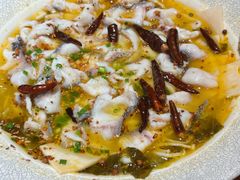 经典黑鱼酸菜鱼-新太二·鲜料川菜(晶耀前滩店)