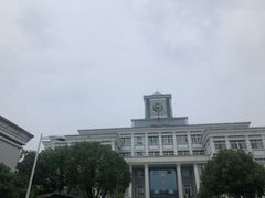 -浙江越秀外国语学院