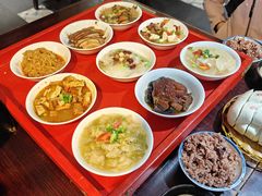 -蓝田九大碗民俗食府(蓝田店)