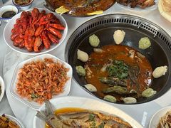 -丹水桥地锅鱼·翘嘴鲌·地方特色全鱼宴(丹江口大坝店)
