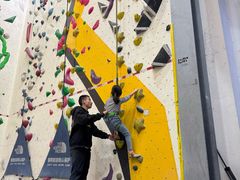 -问山MountQuest攀岩馆