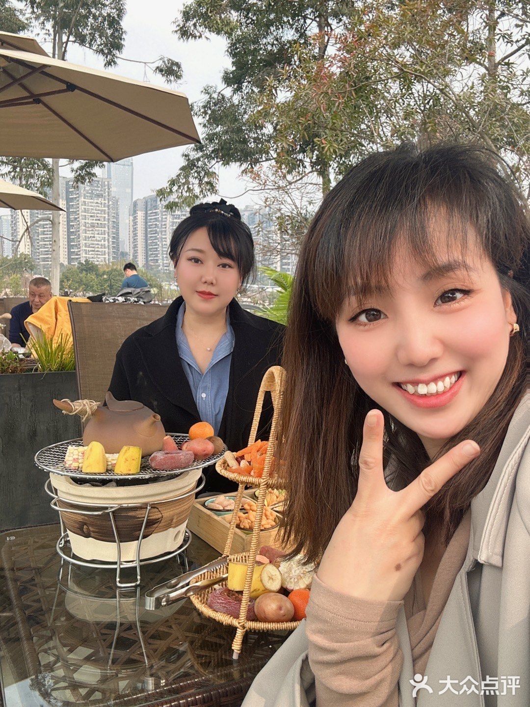 🌹……浪漫玫瑰主题火锅，小仙女们别错过哦