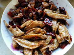 -鑫记婆婆兔·成都特产·兔头手撕兔(太古里店)