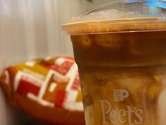 -Peet's 皮爷咖啡(乐峰店)
