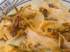 -陇上秦轩西安biangbiang面(朝龙汇店)