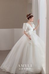 -艾米丽婚纱礼服