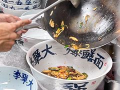 -李犟大爆鳝面·手工蟹黄包(湖滨西湖店)