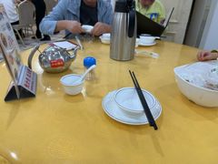-鹏城人家海鲜酒家·23年老字号(较场尾店)