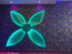 -路边边.炒菜烧烤.音乐餐厅(良乡长虹店)