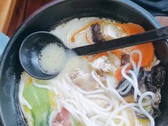 -桥香园过桥米线(国贸店)