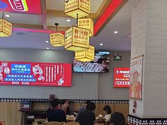 -阿婆情腊排骨火锅(金虹路店)