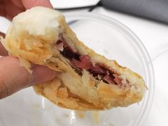 玫瑰鲜花饼-云海肴云南菜(正大广场店)
