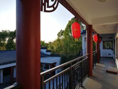 -龙湖东院农庄(乡间小路店)