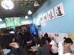 等位区-龍城柳州螺蛳粉(群星路店)
