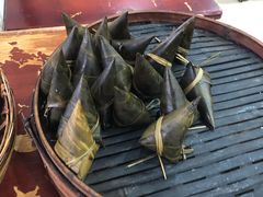 -丽华叶儿粑总汇