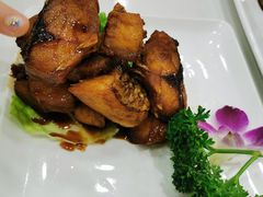 本帮熏鱼-老大同酒家·糟卤·本帮菜(中山公园店)
