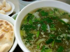 牛肉水盆-伊坊楼泡馍馆(华洲城熙悦都店)