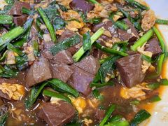 -大肚水饺锅贴·家常融合菜(新港店)