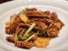 -闫府私房菜·百年鲁菜(恒隆店)