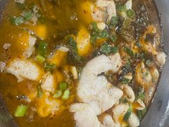 -金良酸菜鱼(宁海路总店)