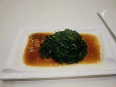 -梅龙镇酒家(南京西路总店)