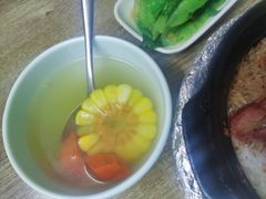 例汤-煲煲香快餐(南京路店)