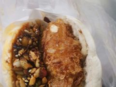 -清真马乐贝腊牛肉蛋黄菜夹馍(马蓉洒金桥店)
