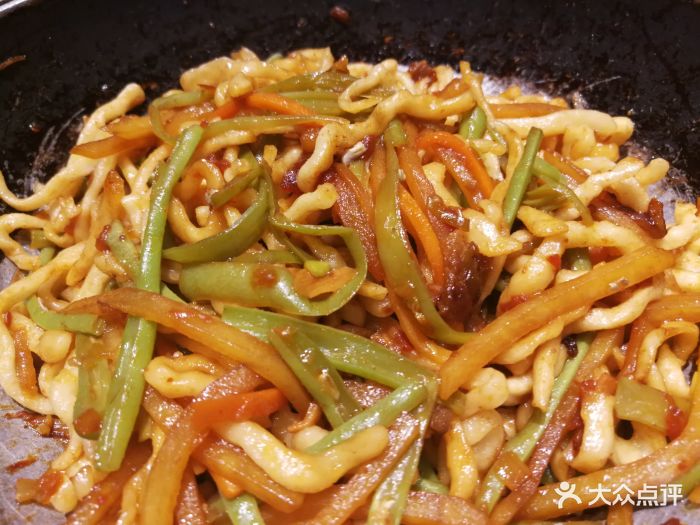 自留田西北菜(鹏瑞利店)塔吉锅焖面图片 - 第758张