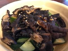 土鸡爪-东三里屯豌杂面