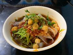 -烤肉小伙烤肉店