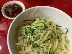 老北京炸酱面-老北京炸酱面(芍药居店)