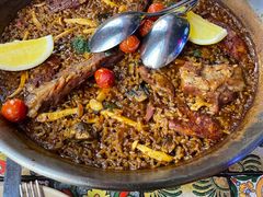 伊利里亚猪肋排大山铁盘饭-BROWNSTONE布朗石西班牙餐厅(富城店)