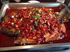 -鸣记脆皮烤鱼(岐山路店)