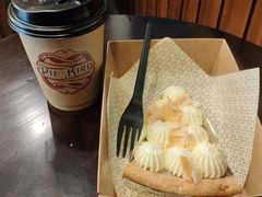 -Pie Bird(新闸路店)