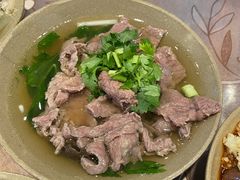-谢老五跷脚牛肉·非遗传承店