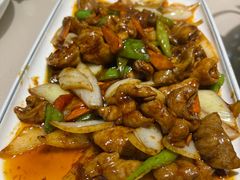 -老码头黑皮肘子锅包肉(赣水路店)