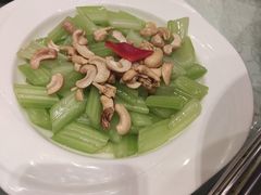 腰果西芹百合-亢龙太子酒轩(东湖店)