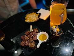 -TASTE ROOM Bar