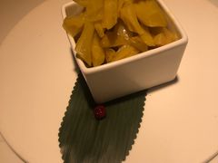-姜君·千岛湖鱼头馆(浦东大道店)